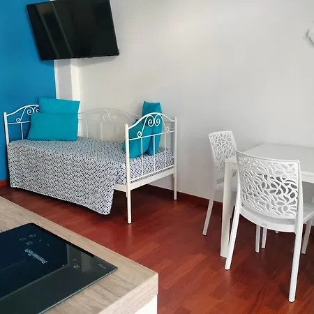 Casa Levante A 75 Mt Dalla Appartamento